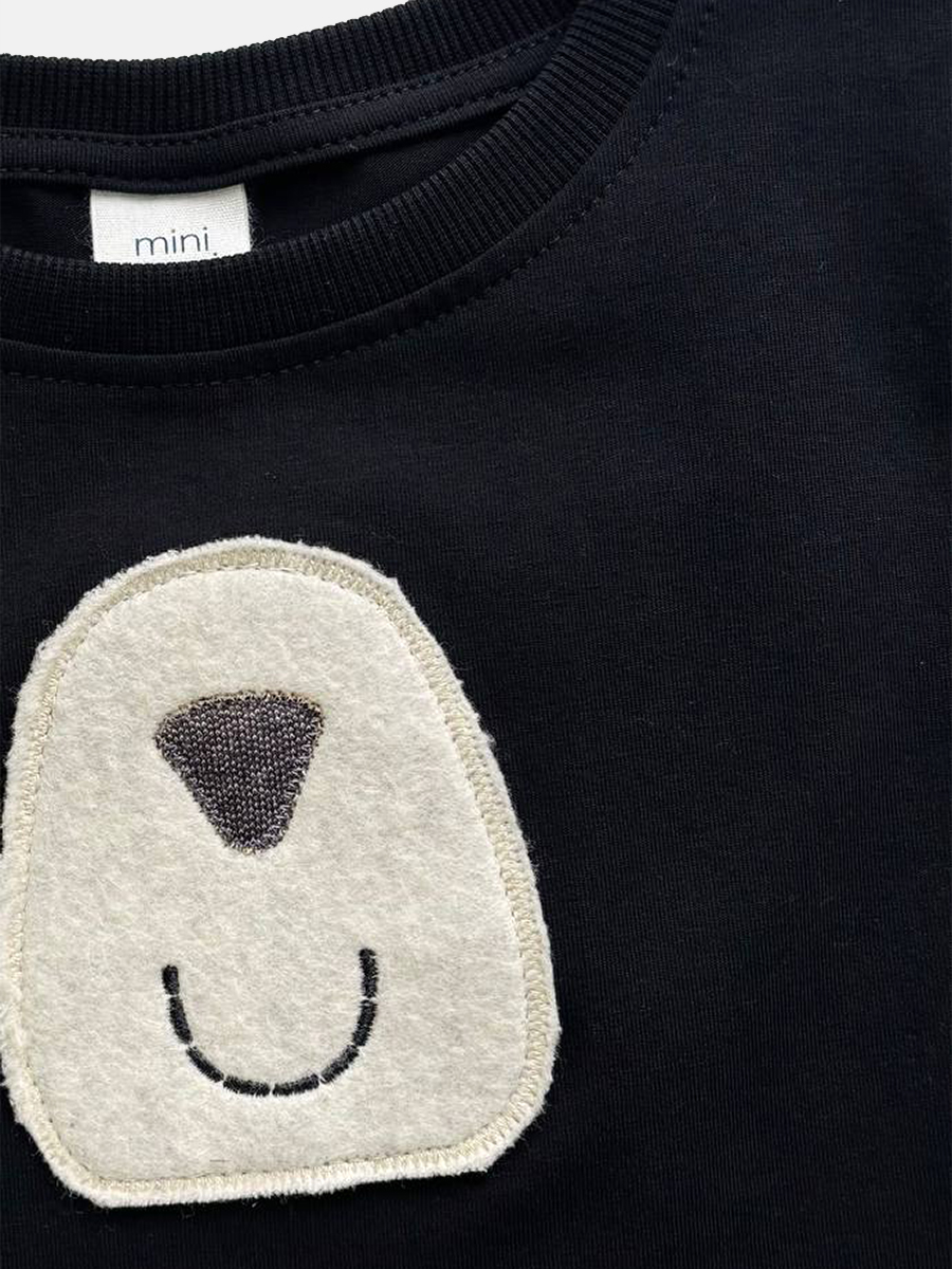 Прикольный лонгслив (черный) с аппликацией для мальчиков-дошкольников 4-7 лет